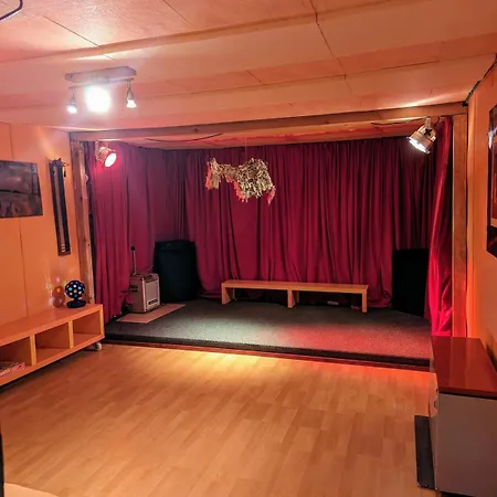 Mit Sauna Und Heimkino In Der Pfalz